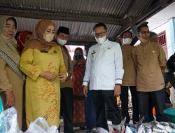Tinjau TTIC, Ketua TPPKK Tanah Datar Ajak Pelaku Home Industri Gabung Dengan UP2K