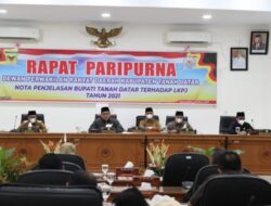 Bupati Tanah Datar Sampaikan LKPJ 2021 ke DPRD, Bertabur Prestasi