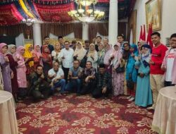 Selang 5 Jam, Bupati Eka Putra Laksanakan Kegiatan di Provinsi yang Beda