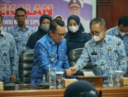 Buka Pembekalan Bagi CPNS, Bupati Harap Peserta Mengikuti Dengan Baik dan Tekun