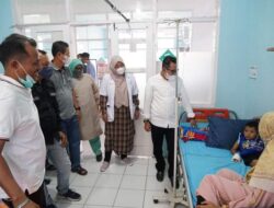 Kunjungi RSUD M. Ali Hanafiah, Bupati Motivasi Pasien