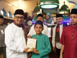 Bupati Eka Putra Apresiasi Mukhayam Al Qur’an Lintau Buo, Dinilai Sejalan dengan Program Satu Rumah Satu Hafiz/Hafizah