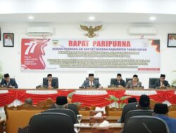 Pimpin Rapat Paripurna Mendengarkan Pidato Kenegaraan Presiden RI, Ketua DPRD Sampaikan Hal ini
