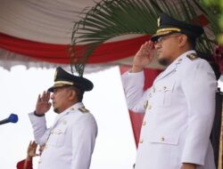 Upacara Penaikan Bendera HUT RI Digelar di Halaman Istano Basa Pagaruyung, Bupati Eka Putra Bertindak Sebagai Irup