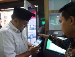 Sebuah Inovasi Dilahirkan Lagi, Wabup Langsung Uji Coba Digital Id