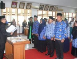 Lantik 10 Pejabat Administrasi, Ini Pesan Bupati Eka Putra