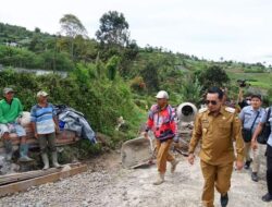 EKA PUTRA : PEMBANGUNAN JALAN LINGKAR PAGU PAGU – PANGKIRAI JANJI SAYA KEPADA MASYARAKAT