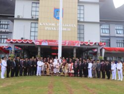 Ini Kata Ketua GOW Machdalena Erwin Yunaz Saat Hadiri Upacara Bendera Di Kantor Wali Kota