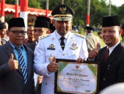 Luar Biasa ! Disdukcapil Kota Payakumbuh Terbaik di Sumatera Barat