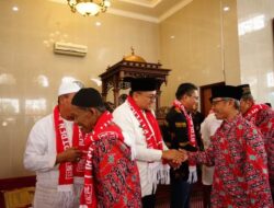 WABUP RICHI APRIAN LEPAS 100 JAMAAH UMRAH KE TANAH SUCI