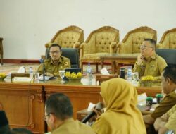 Raker Bersama Kepala Perangkat Daerah, Bupati Eka : OPD Saling Sinergi dan Mendukung untuk Pencapaian Percepatan Program Pembangunan