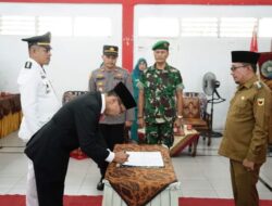 Sertijab Camat Lima Kaum, Bupati Eka Putra Tekankan Camat untuk Terjun Langsung ke Masyarakat