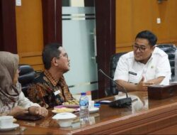 Terima Kunjungan Ombudsman RI, Wabup Richi Aprian Sampaikan Program Inovasi Tanah Datar