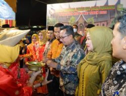 Disambut Arakan Gandang Tambua, Bupati Eka Putra Katakan Peranan Strategis Perantau Bagi Pembangunan Tanah Datar