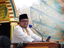 HADIRI TABLIQ AKBAR, BUPATI EKA PUTRA AJAK MASYARAKAT UNTUK SELALU MERAMAIKAN MASJID