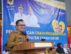 Bupati Tanah Datar Eka Putra Canangkan Crash Program Polio dengan Target 19.740 Orang