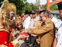 Hadiri Gebyar SMP N 2 Lintau Buo, Bupati Eka Putra Menyampaikan Apresiasi