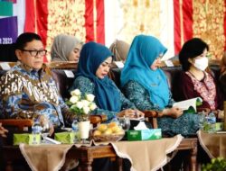 Serius Cegah Stunting, TP PKK Tanah Datar Gelar Seminar Hadirkan Ahli Gizi Masyarakat DR.dr.Tan Shot Yen. M.Hum