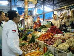 Hari Pertama Ramadan, Bupati Eka Putra Lakukan Monitoring Persediaan dan Harga Bahan Pokok