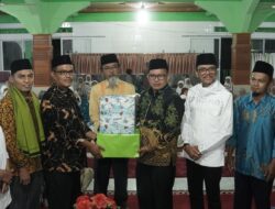 Dipimpin Bupati Safaruddin, TSR I Pemkab Limapuluh Kota di Masjid As-Sakinah Koto Tangah, Serahkan Bantuan dan Kabulkan Permohonan Masyarakat