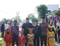 LEPAS PAWAI TA’ARUF KHATAM ALQURAN,WABUP RICHI : SEBAIK-BAIKNYA ILMU ADALAH ILMU DALAM ALQURAN