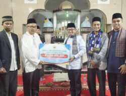 TSR KHUSUS PEMKAB KUNJUNGI JORONG SAWAH DIUJUNG, BUPATI SERAHKAN BANTUAN PEMBANGUNAN MASJID