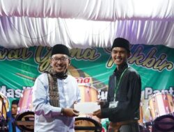 BUKA FESTIVAL GEMA TAKBIR, BUPATI EKA PUTRA BANGGA DENGAN REMAJA MASJID IHSAN NGUNGUN