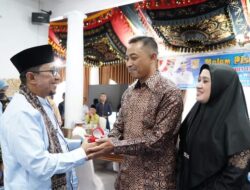 HADIRI PISAH SAMBUT KAPOLRES TANAH DATAR, BUPATI EKA PUTRA BERHARAP SILATURAHMI TETAP TERJAGA