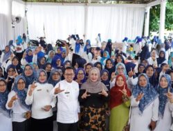 Seminar Implementasi Kurikulum Merdeka Bersama HIMPAUDI, Bupati Eka Putra Apresiasi Semangat Para Guru PAUD