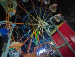 TRC Kota Payakumbuh Gercep Evakuasi 14 Warga Yang Terjebak Di Wahana Biang Lala Pasar Malam Talang