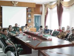 Didampingi Bupati, Dandim 0306/50 Kota Paparkan Persiapan TMMD/N 116 Lima Puluh Kota Di Depan Pangdam I Bukit Barisan