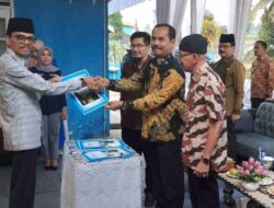 Bupati Safaruddin Lakukan Serah Terima Jabatan Direksi Perumda Air Minum Tirta Luak Nan Bungsu