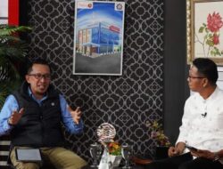 Terima Penghargaan TPID Award 2022, Bupati Eka Putra Penuhi Undangan TV Padang Lakukan Dialog Khusus