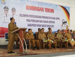 Bupati Eka Putra Buka Resmi Bimtek KPPS Pilwana Serentak Tahun 2023, Bupati Tegaskan KPPS Memiliki Peranan Penting