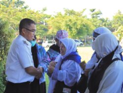 PJ Rida Sambut Jema’ah Haji Kloter 17 di Balai Kota