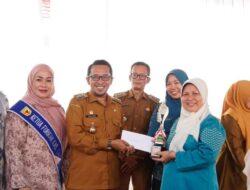 Tingkatkan Gizi Mayarakat, Bupati Dukung  Gerakan Gemar Ikan Di Tanah Datar