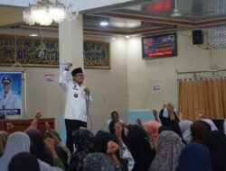 Hadiri Pembinaan PKM PKH, Bupati Eka Putra : Manfaatkan Program Unggulan Untuk Kesejahtereraan