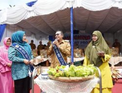 Bupati Eka Putra dan Isteri Dinobatkan Sebagai Bapak dan Ibu Asuh Anak Stunting, Nagari Tapi Selo Dicanangkan Sebagai Pilot Project GKST TB