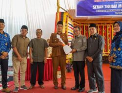 Pemkab Tanah Datar Serahkan Ambulan Ke Nagari Batu Bulek