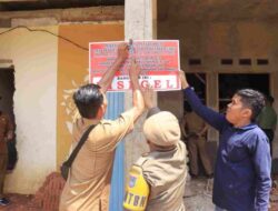 Melanggar Aturan, Dinas PUPR Kota Payakumbuh Dan Tim Gabungan Segel Tujuh Bangunan