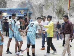 Bupati Safaruddin Buka Turnamen Bola Voli Di Koto Tangah Batu Hampa