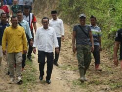 Bupati Eka Putra Hadiri Syukuran Berburu Hama Tupai Di Nagari Padang Ganting