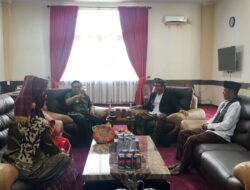 “Iduit Bakarelaan, Mati Batungkek Budi, Pj. Walikota Payakumbuh Terima Kunjungan Pangulu Kenagarian Aia Tabik