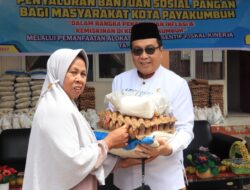 Warga Terima Bantuan Sosial Pangan, Jasman Ini Terus Berkelanjutan