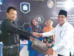 Diskominfo Lima Puluh Kota Gelar Sertijab dan Perpisahan PNS Purnabakti