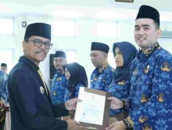 Serahkan Petikan SK PPPK, Bupati Harapkan Peningkatan Profesionalitas ASN