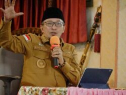 Hadiri Peringatan Isra’ Miraj Di Masjid Muslimin Koto Baru, Bupati Eka Putra Ajak Masyarakat Hijrah