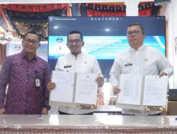 Penanda Tanganan PK dan Penguatan Implementasi  SAKIP Tahun 2024, Bupati Eka Putra : Indikator Kinerja Utama OPD Berorientasi Kepada Masyarakat