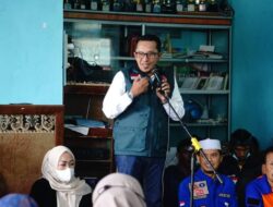 Tinjau Posko Pengungsian Erupsi Gunung Marapi, Bupati Eka Putra : Jangan Percaya Informasi Hoax
