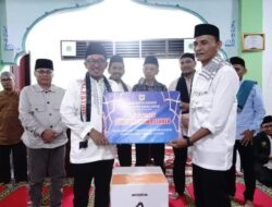 Kunjungi Surau Muslimin Nagari Tanjung Barulak, Bupati Apresiasi Para Hafidz Cilik